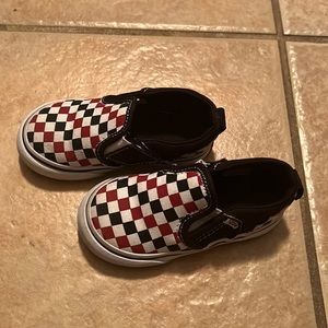 Toddler van checker board slip ons, gently worn
